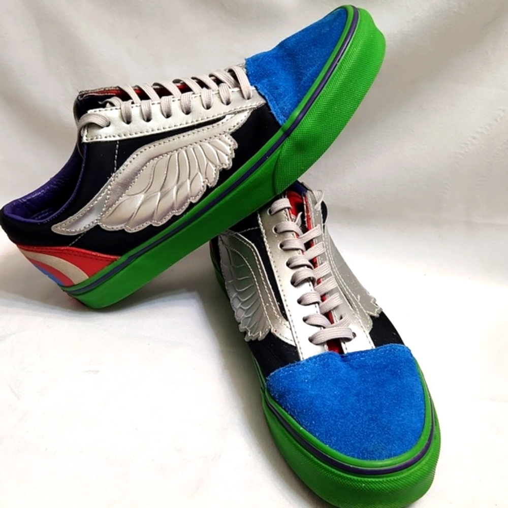 Vans Old Skool × Marvel Avengers Character Sneakers (Uni m size 7, w size 8.5)